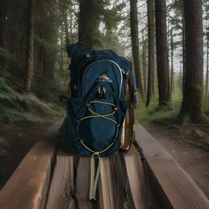 hydration backpack with bladder - Picture 1 of 6