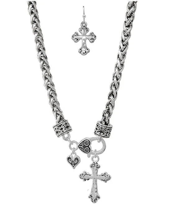 Juego de cruz y pendientes de collar de metal filigrana BRIGHTON BEACH Foto 1 de 1