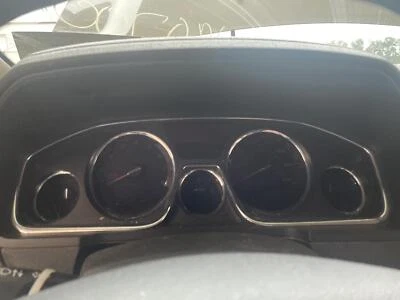 Medidor de velocímetro usado se adapta a: 2015 Gmc Acadia MPH mercado de EE. UU. sin cámara de visión frontal Foto 1 de 4