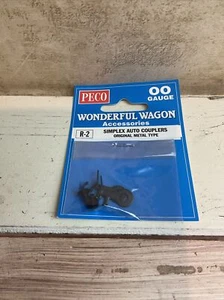 PECO MARAVILLOSOS ACCESORIOS PARA VAGONES, #R-2, ACOPLADORES AUTOMÁTICOS SIMPLEX, CALIBRE 4mm/OO - Imagen 1 de 2