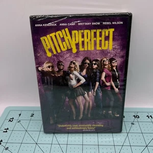  Pitch Perfect (DVD, 2012) NEW SEALED - FREE SHIPPING - Picture 1 of 4