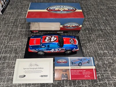 1984 Richard Petty #43 STP Daytona 200th Win Liquid Color 1:24 Autographed COA - Image 1 of 4