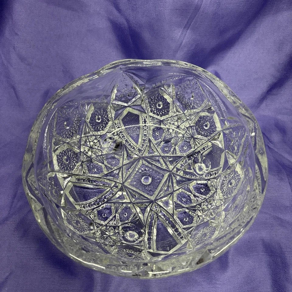 Beautiful Antique Bowl - Image 1 of 4