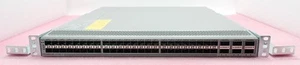 Cisco Nexus N9K-C93180YC-FX 48x 10/25G SFP + 6x 40/100G QSFP28 Port B2F 1U Przełącznik - Zdjęcie 1 z 9