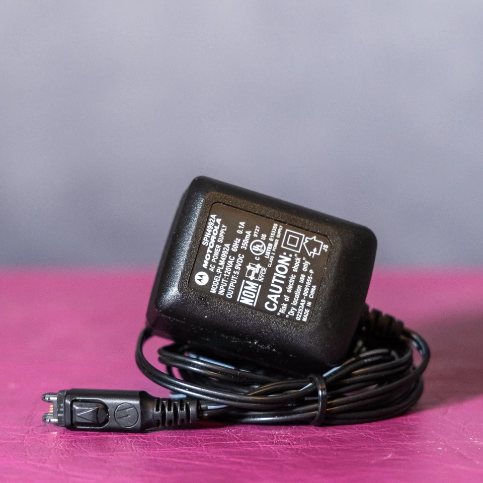 Motorola SPN 4992A Power Supply Adapter Charger – Excellent Condition - Image 1 of 1