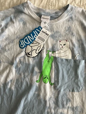 New With Tags RIPNDIP Tie Dye Pocket T Shirt Men’s Medium Cat & Alien Blue/White - Image 1 of 4