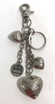 Kathy Van Zeeland Cartera Dije Llavero Llavero Tono Plata Corazones de fantasía Foto 1 de 4