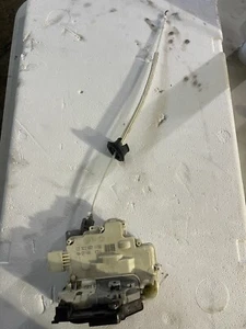 2007 2008 2009 Audi Q7 Front Left Driver Side Door Lock Actuator OEM 3C1837015B - Picture 1 of 7