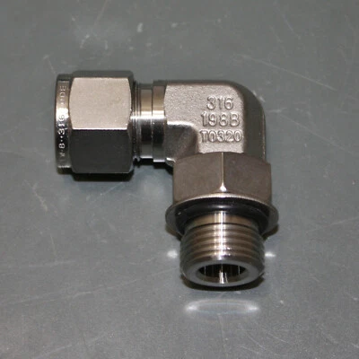 Parker 90° Elbow Coupler 8M5SEL8-316, 1/2" A-LOK x 1/2" NPT, 316 Stainless Steel - Image 1 of 4