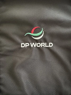 Case Logic DLBP114 Laptop Carrying Backpack Black X-Large (read) - Image 1 of 4