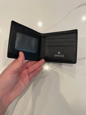 Gucci Men's Authentic Leather Wallet - Image 1 of 3