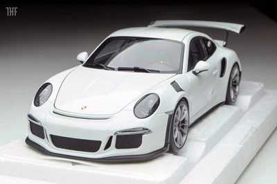 1/18 AUTOart Porsche 911 991 GT3 RS 2015 blanco-78166 Foto 1 de 4