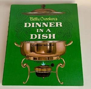 🔥 Vintage Betty Crocker Dinner in a Dish 1965 1st Edition Cookbook MCM Retro - Bild 1 von 9