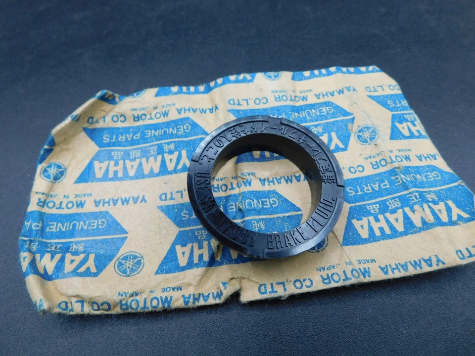 NOS OEM Front Brake Master Cylinder Diaphragm Bush 1972 Yamaha XS2 - Image 1 of 1