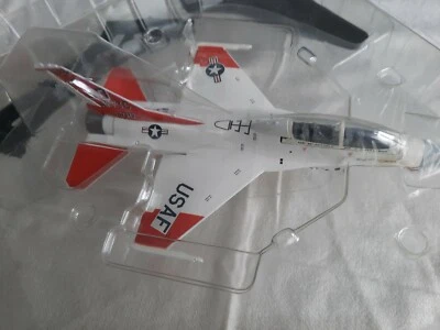 WITTY WINGS / SKY GUARDIANS 1:72 F-16D FIGHTING FALCON USA FORCE. WTW72011001.   - Photo 1/4