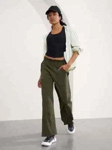 Athleta Trekkie High Rise Parachute Pant Aspen Olive NEW $129 0 - Picture 1 of 4