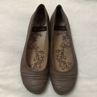 New CL by Chinese Laundry Women's Diego Wedge Pump Taupe Brown 8.5