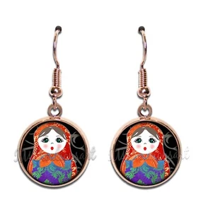 Pendientes colgantes de resina con diseño de muñeca matrioska rusa TAMAÑO 16 mm - Imagen 1 de 6
