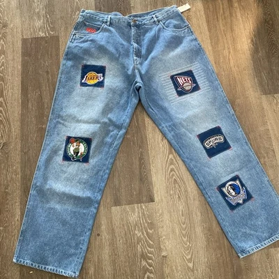 Pantalones de mezclilla holgados parches de equipo 40X32 vintage Y2K UNK NBA para hombre nuevos Foto 1 de 4