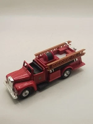 Bomba abierta Corgi Fire Heroes 1953 Mack B Boston F.D. CS90011 Diecast 102522MGL4 Foto 1 de 4
