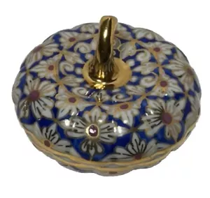 Caja de baratijas de calabaza de porcelana tailandesa hecha a mano por Maitland-Smith 1,5”H x3”D vieira - Imagen 1 de 8
