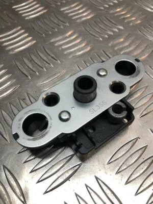 Genuine Suzuki GSXR / TL / GSF / GSX / DL / DR / SV / VL VZ VZR Seat lock catch - Image 1 of 2