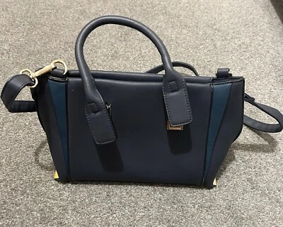 Women’s Navy Handbag New Look - Image 1 of 2