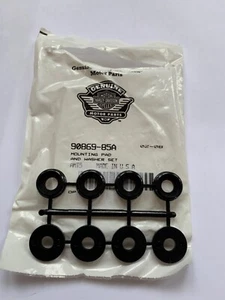 Juego de almohadillas de montaje y lavadora Harley Davidson JUEGO DE 4 almohadillas 90869-85a - Imagen 1 de 2