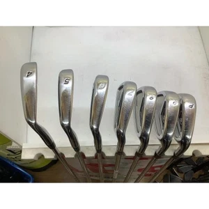 TaylorMade R9 Forged Iron Set 7pcs 4-pw NS PRO 950GH Flex S - Picture 1 of 6