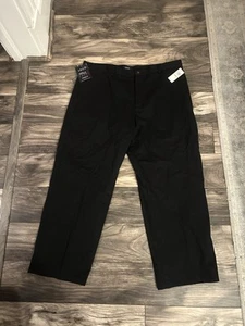NEW IZOD American Chino Wrinkle Free Men's Metrix Fit Classic Fit Pant 40x30 410 - Picture 1 of 6
