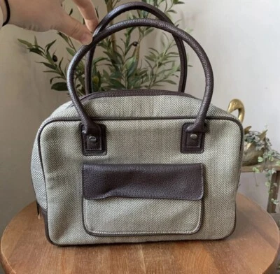 Bolso de mano de viaje de fin de semana Bath and Body Works marrón tweed espiga Foto 1 de 4