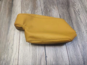 BMW e36 Bezug der Mittelarmlehne (BMW Montana Safrangelb) - Picture 1 of 3