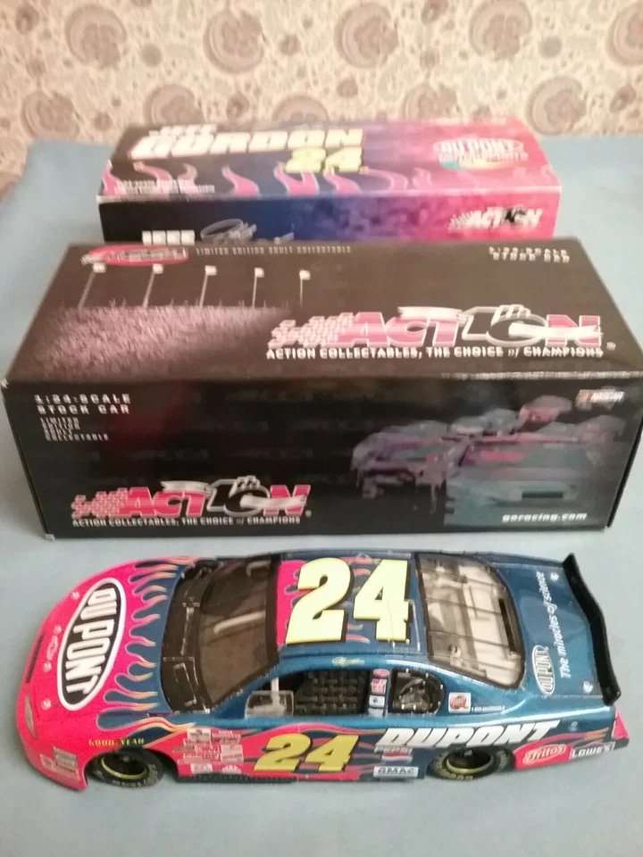 Action Jeff Gordon 24 2002 Edición Limitada Dupont Club Car Bank 2800 1:24 400897 Foto 1 de 4