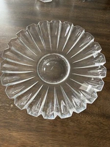 Vintage Villeroy & Boch Crystal Large Serving platter With scalloped edge - Picture 1 of 4