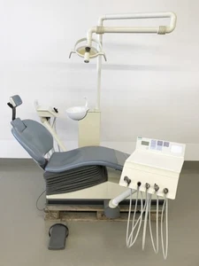Sirona C4 Behandlungseinheit Trockenabsaugung Zahnarztstuhl - Bild 1 von 8