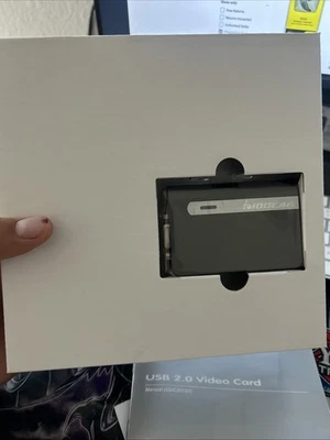 IOGEAR USB 2.0 External VGA Video Card GUC2015V - Image 1 of 4