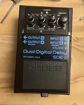 Boss SDE-3 Dual Digital Delay Pedal - Image 1 of 3