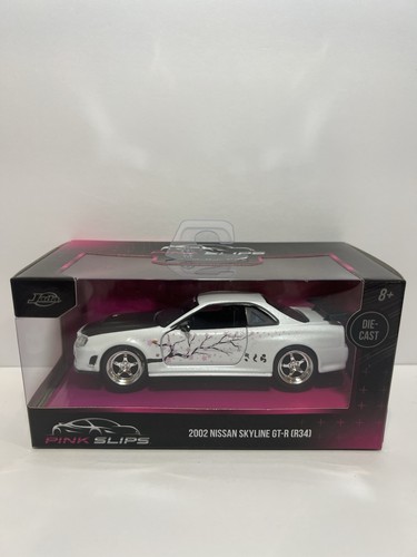 Hello Kitty 2002 Nissan Skyline GTR (R34) Jada Toys 1/24 Pink Car