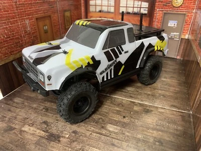 Element RC Enduro24 crawler - raised bed platform 1/24 Scale - Image 1 of 4