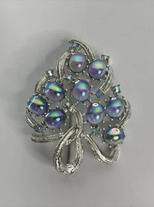 Vintage Coro Blue Stone Silver Tone Leaf Design Brooch Pin Floral Costume Jewler - Picture 1 of 5
