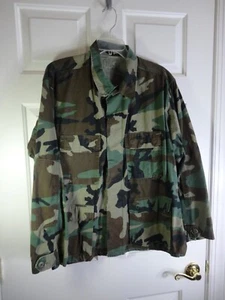 Camisa uniforme corto de camuflaje edición militar de EE. UU. talla L - Imagen 1 de 3