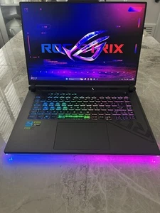 ASUS ROG Strix G16 Gaming Laptop 16" (i5-13450HX | 512 GB + 1TB SSD | RTX4060) - Picture 1 of 10