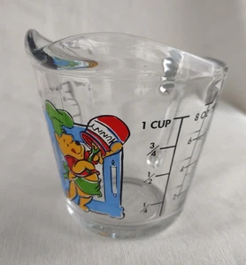 Vaso medidor de una taza vintage Anchor Hocking Disney Winnie the Pooh - Imagen 1 de 11