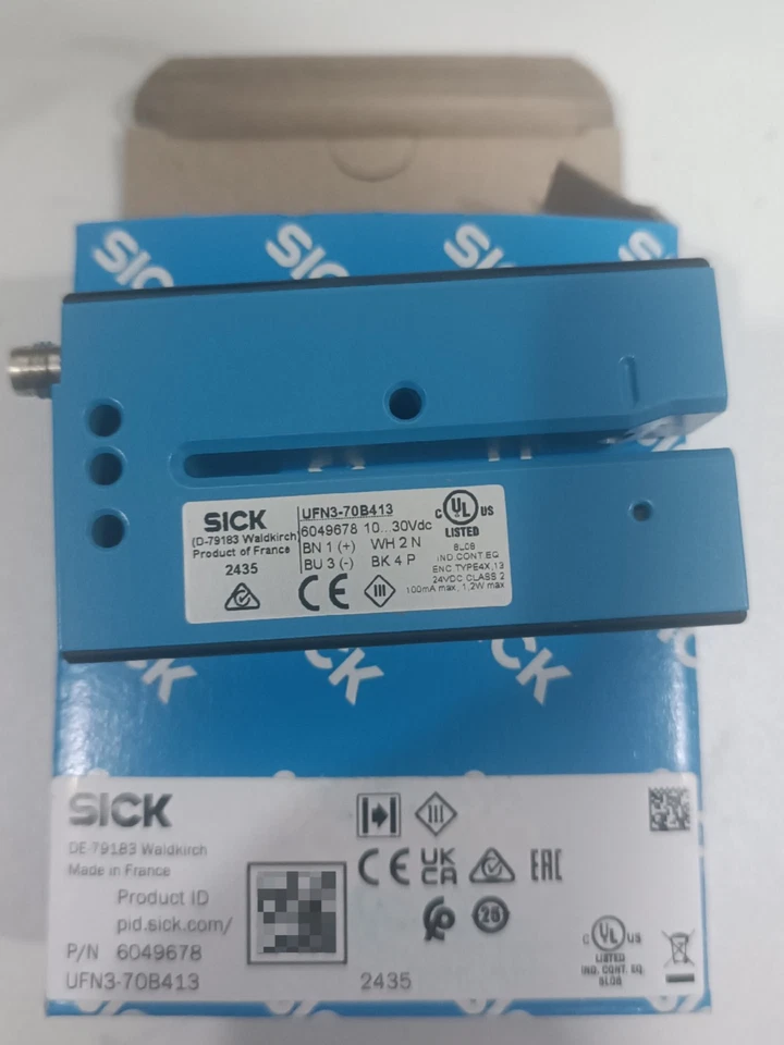 1PC Brand New SICK UFN3-70B413 Ultrasonic Notch Sensor FedEx or DHL or UPS - Image 1 of 4