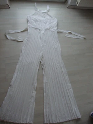 Overall Jumpsuit Einteiler Spitze Plissee Gr. L 40 ungetragen 4-2 - Bild 1 von 4