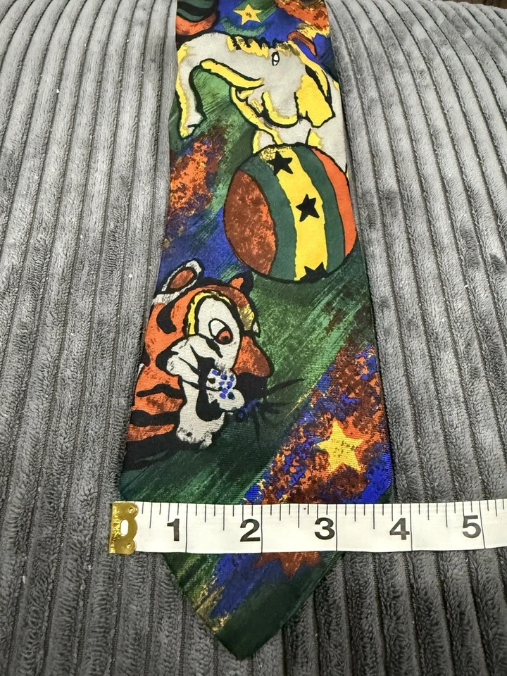 CORBATA ICEBERG VINTAGE 100 % SEDA HECHA EN ITALIA (Circo Tigre Elefante Cebra) Foto 1 de 2