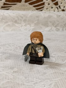 LEGO Lord of the Rings Samwise Gamgee 9470 Shelob Pippin Boromir Merry Frodo Toy