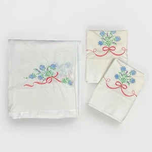 Vintage Embroidered Queen Flat Sheet 2 Cases Floral White Fashion Manor Percale - Picture 1 of 15