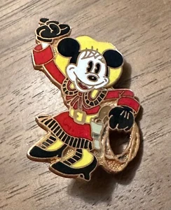 Broche vintage Disney Minnie Mouse vache fille lasso rodéo (style broche) - Photo 1 sur 1