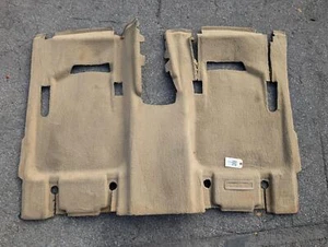 3rd Row Rear Floor Covering Carpet 2007 Mercedes R350 25168025408L28 2006 - 2009 - Picture 1 of 12